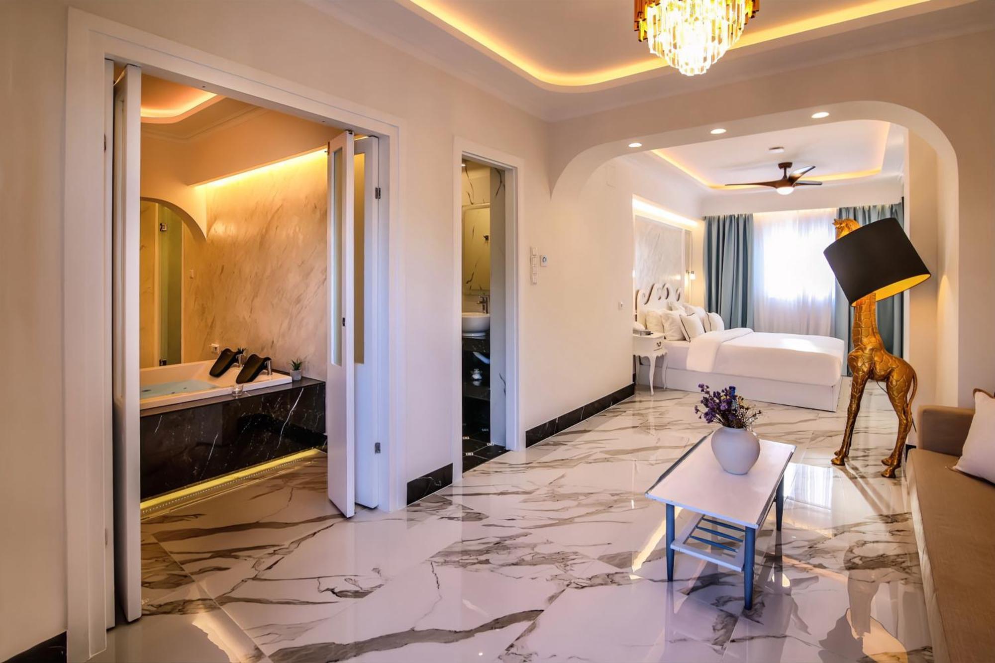 Panorama Suites & Spa - Adults Only Stómion 部屋 写真
